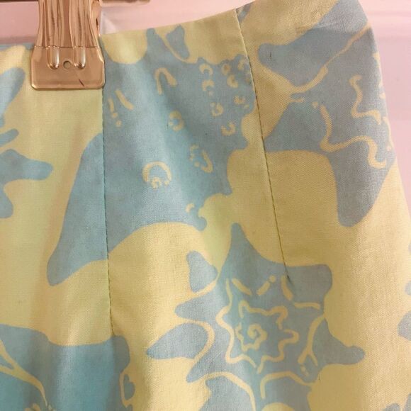 Lilly Pulitzer Green and Blue Mini Pencil Skirt Resort Wear - Picture 2 of 6